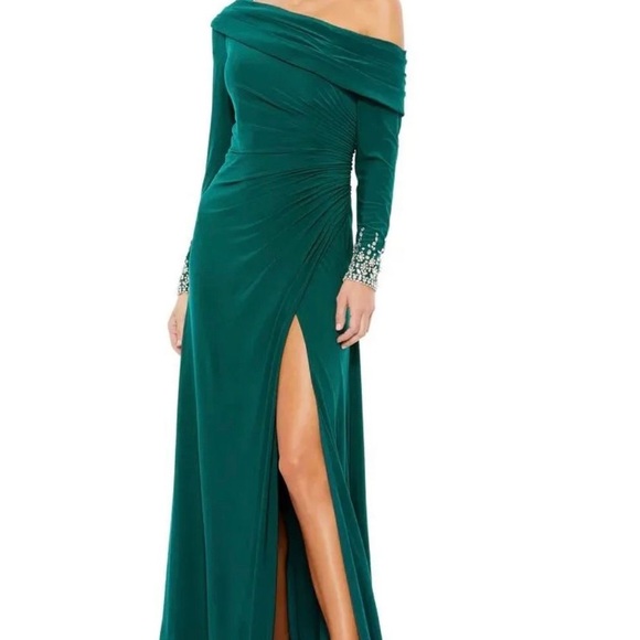 Mac Duggal Green Maxi Dress - Picture 1 of 5
